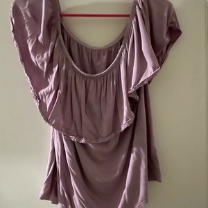 Short sleeve off shoulder shirt